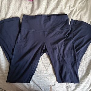 Lululemon Nulu Super High-Rise Flared Pant 33"